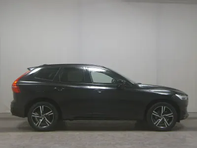 Używany Volvo XC60 R-Design 190 KM (139 kW) 2020 Czarny SUV
