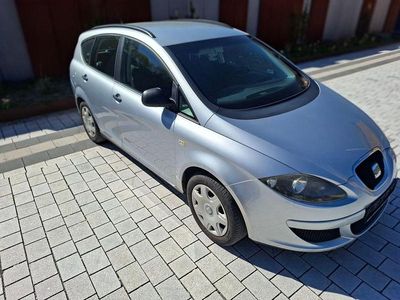 Usata Seat Altea XL 102 CV (75 kW) 2007 Argento Monovolume