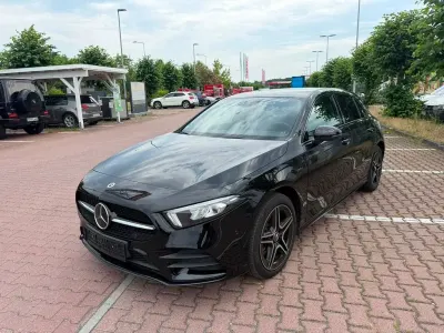 Gebraucht Mercedes A250 AMG line 218 PS (160 kW) 2021 Schwarz Limousine