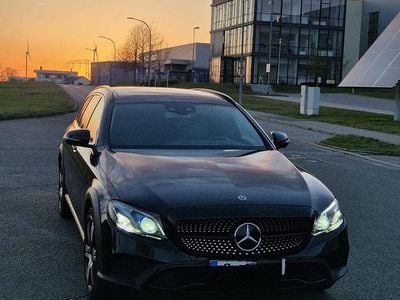 Usata Mercedes E220 All-Terrain 194 CV (142 kW) 2018 Nero Station wagon