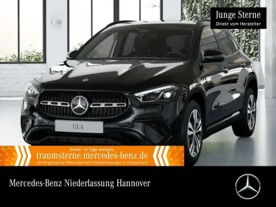 Gebraucht Mercedes GLA250 Night 163 PS (119 kW) 2026 Schwarz SUV