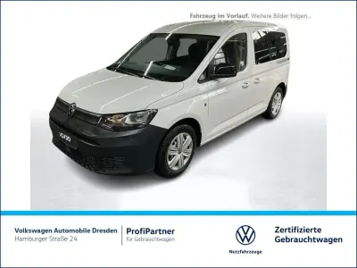 Gebraucht VW Caddy Basis 114 PS (83 kW) 2022 Candyweiß Van / Kleinbus