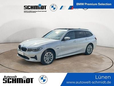 BMW 330e