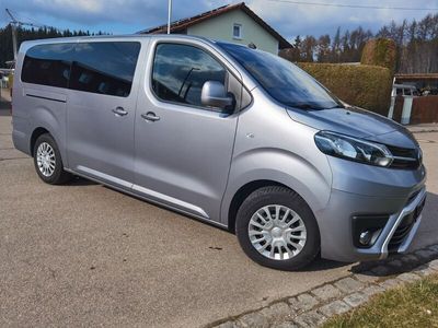 Gebraucht Toyota Proace 144 PS (105 kW) 2022 Grau Van / Kleinbus