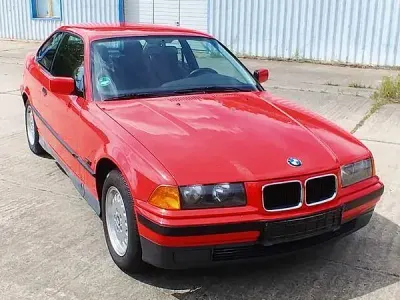 Gebraucht BMW 316 Basis 102 PS (75 kW) 1996 Rot Coupé