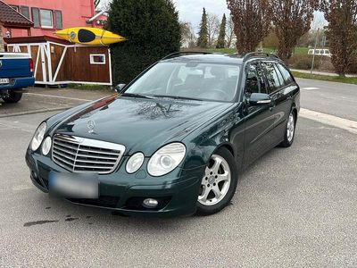 Usata Mercedes E280 250 CV (183 kW) 2006 Verde Station wagon