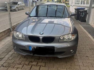 Gebraucht BMW 120 150 PS (110 kW) 2005 Grau Kleinwagen