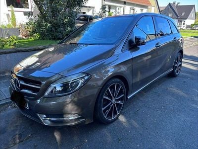 Mercedes B250