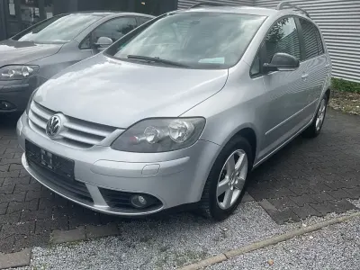 Gebraucht VW Golf Plus Cross United 122 PS (89 kW) 2009 Silber Van / Kleinbus