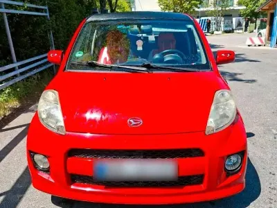 Gebraucht Daihatsu Sirion 87 PS (63 kW) 2005 Rot Kleinwagen