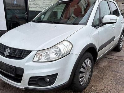 Gebraucht Suzuki SX4 Comfort 135 PS (99 kW) 2011 Weiß SUV