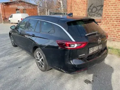 Gebraucht Opel Insignia Business Edition 136 PS (100 kW) 2017 Schwarz Kombi