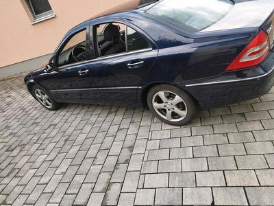 Mercedes C240