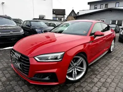 Gebraucht Audi A5 Sportback Sport 190 PS (139 kW) 2018 Rot Kleinwagen