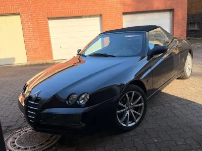 Gebraucht Alfa Romeo Spider 166 PS (122 kW) 2004 Schwarz Cabrio