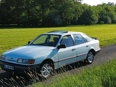 Weiß Gebraucht 1986 Ford Scorpio Limousine | 4.199 €