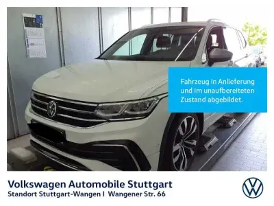 Gebraucht VW Tiguan Allspace R-line 190 PS (139 kW) 2023 Pure white SUV