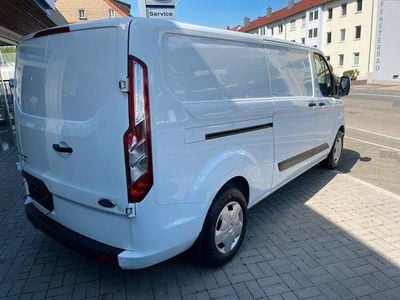 Usado Ford Transit Custom Trend 110 HP (80 kW) 2022 Andere Sedan