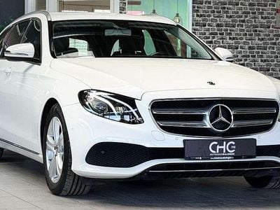 Gebraucht Mercedes E220 Avantgarde 194 PS (142 kW) 2018 Weiß Kombi