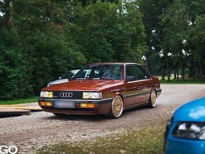 Second-hand Audi Quattro Basis 136 CP (100 kW) 1985 Roșu Coupe