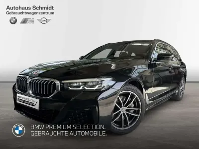 Gebraucht BMW 540 M Sport 340 PS (250 kW) 2022 Saphirschwarz Kombi