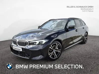 Gebraucht BMW 330 M Sport 245 PS (180 kW) 2025 Black sapphire Kombi