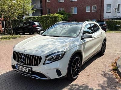 Mercedes GLA200