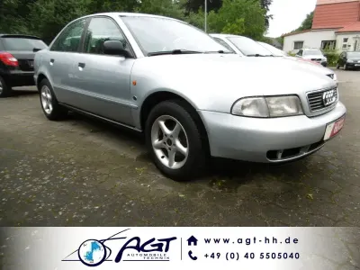 Gebraucht Audi A4 90 PS (66 kW) 1996 Alusilber metallic Limousine