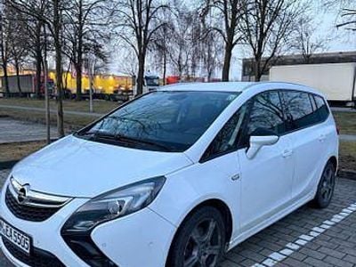 Gebraucht Opel Zafira Family 150 PS (110 kW) 2012 Weiß Van / Kleinbus