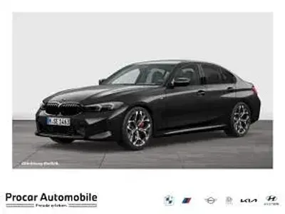 Gebraucht BMW 330 258 PS (189 kW) 2025 Schwarz (saphirschwarz) Limousine