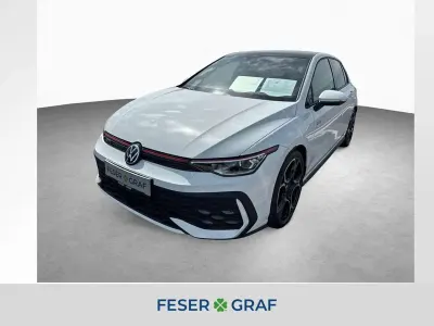 Second-hand VW Golf VIII GTI 265 CP (194 kW) 2025 Alb Berlinǎ