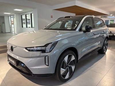 Volvo EX90
