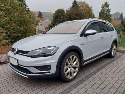 Usata VW Golf Alltrack 179 CV (131 kW) 2017 Grigio Station wagon