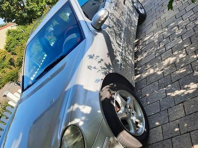 Mercedes C240