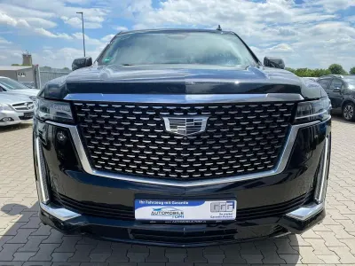 Gebraucht Cadillac Escalade 426 PS (313 kW) 2021 Schwarz SUV