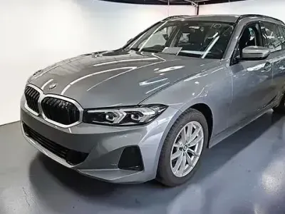 Gebraucht BMW 320 Shadowline 190 PS (139 kW) 2023 Grau Kombi