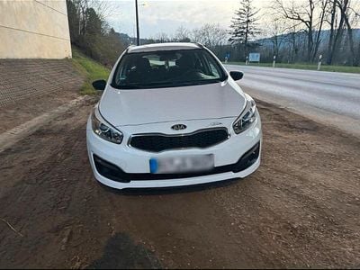 Usata Kia Ceed Sportswagon 101 CV (74 kW) 2016 Bianco Station wagon