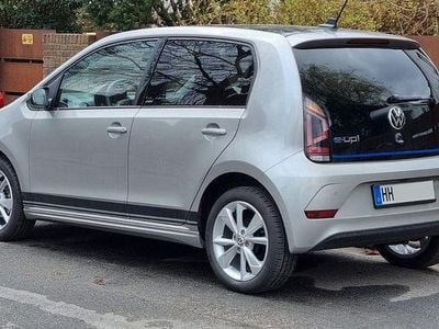 Silber Gebraucht 2021 VW e-up! Active Kleinwagen | 14.500 € (Fairer Preis)