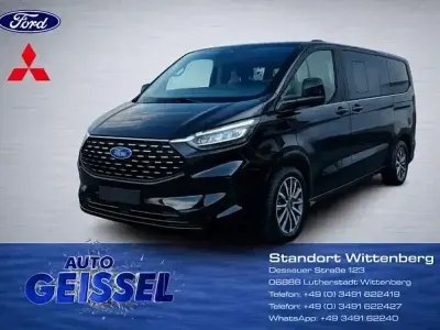 Gebraucht Ford Tourneo Custom Titanium 170 PS (125 kW) 2025 Schwarz Van