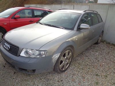 gebraucht Audi A4 Avant 2.5 TDI quattro ,Tüv 01/2025