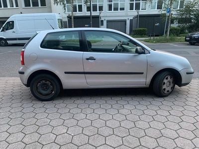 VW Polo