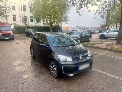 Usado VW e-up! Move 61 kW (83 HP) 2021 Preto Citadino