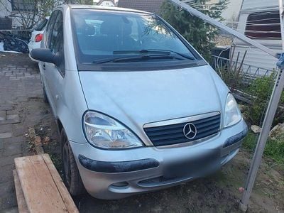 Gebraucht Mercedes A170 Classic 95 PS (69 kW) 2001 Silber Kleinwagen