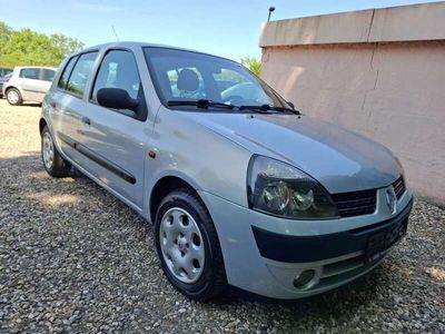 Renault Clio II