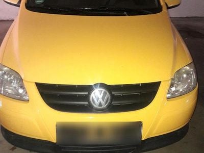 Gebraucht VW Fox 75 PS (55 kW) 2006 Gelb Kleinwagen