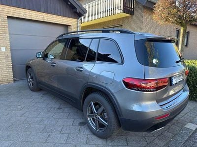 Gebraucht Mercedes GLB200 163 PS (119 kW) 2022 Grau SUV