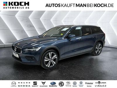 Andere farbe Gebraucht 2024 Volvo V60 CC Plus Kombi | 43.780 € (Etwas zu teuer)