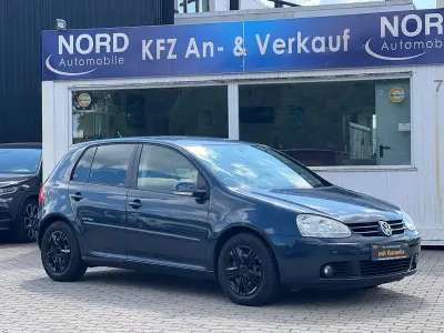 Gebraucht VW Golf VI United 102 PS (75 kW) 2008 Blau Kleinwagen