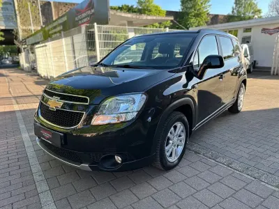 Używany Chevrolet Orlando LT 140 KM (102 kW) 2013 Czarny Minivan