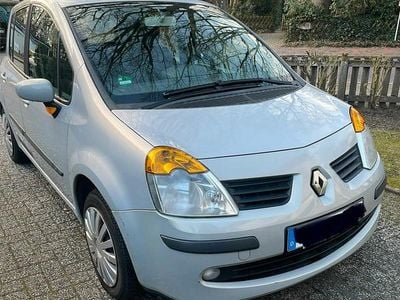 Gebraucht Renault Modus 75 PS (55 kW) 2006 Silber Van / Kleinbus